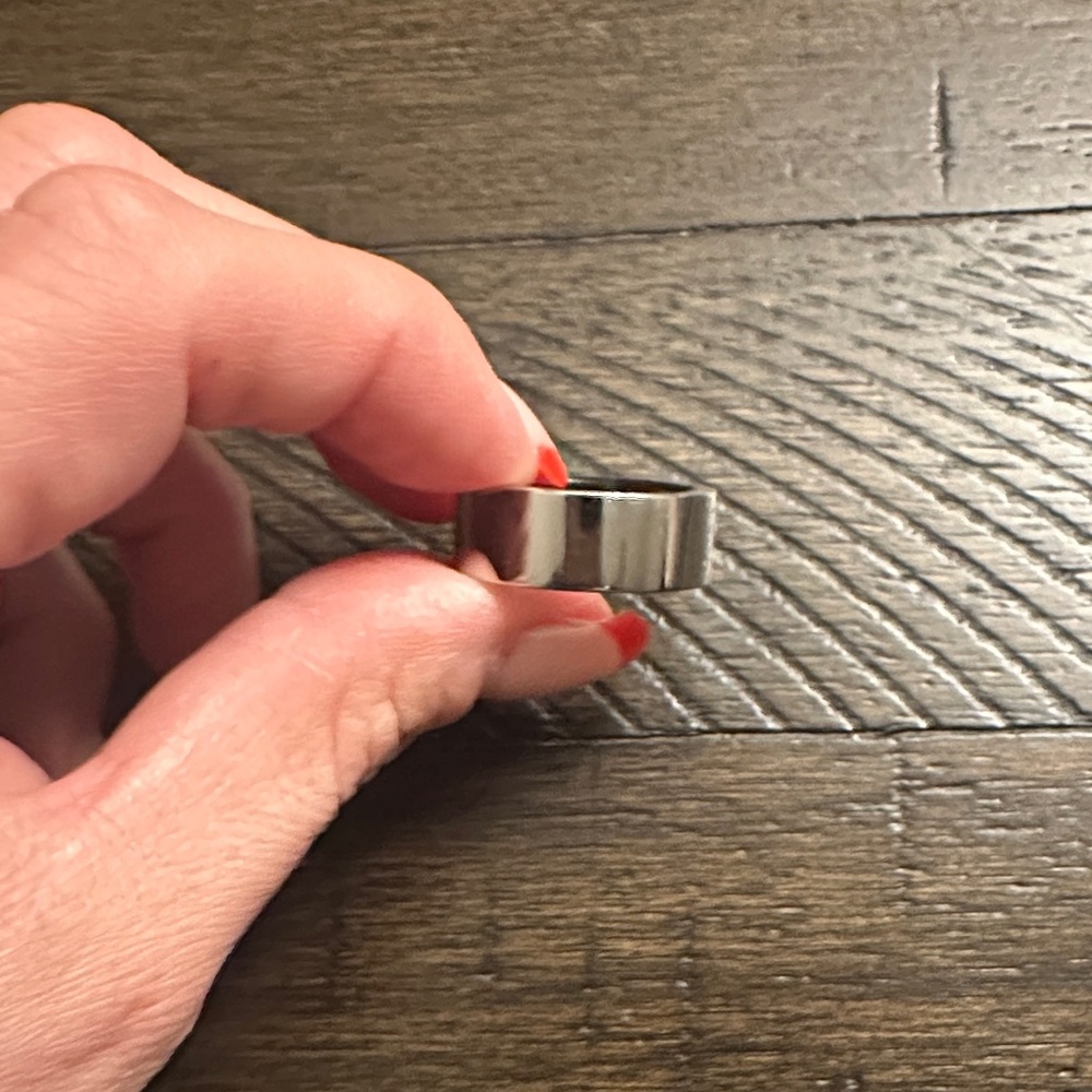Silver Ultrahuman Ring - Picture 2 of 8